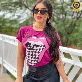 T-shirts Feminina Em Suede