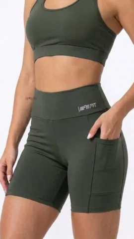 Shorts Academia Feminino com Bolso