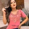 Blusas Com Pedraria e Aplica��es