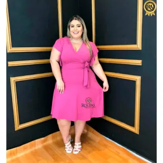 Vestido Plus Size Rodado Com Manga Babado