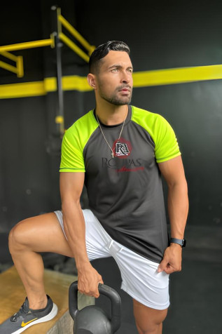 Camiseta Raglan Masculina