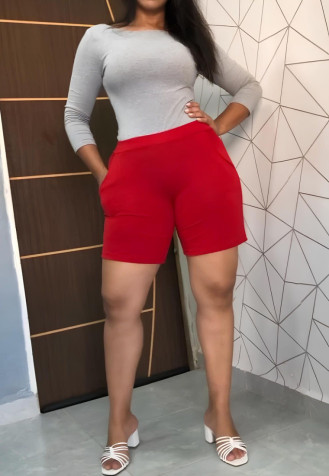 Bermuda Em Crepe Feminina Com Bolso